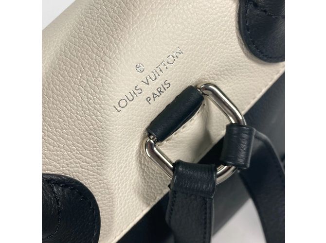 Zaino Lockme di Louis Vuitton Nero Bianco - vista 10
