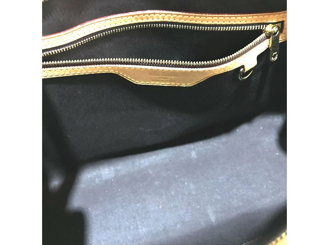 Borsa a Spalla Monogram Vernis MM Louis Vuitton Porpora - vista 7