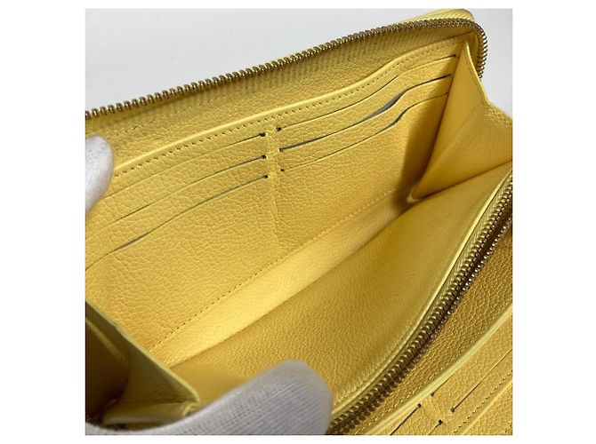Cartera larga Monogram Empreinte Louis Vuitton Amarillo - vista 8
