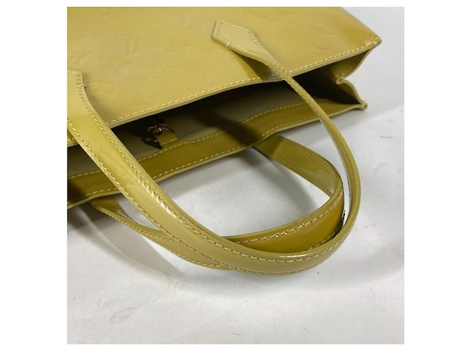 Borsa Tote Louis Vuitton Monogram Vernis Wilshire PM Giallo - vista 12