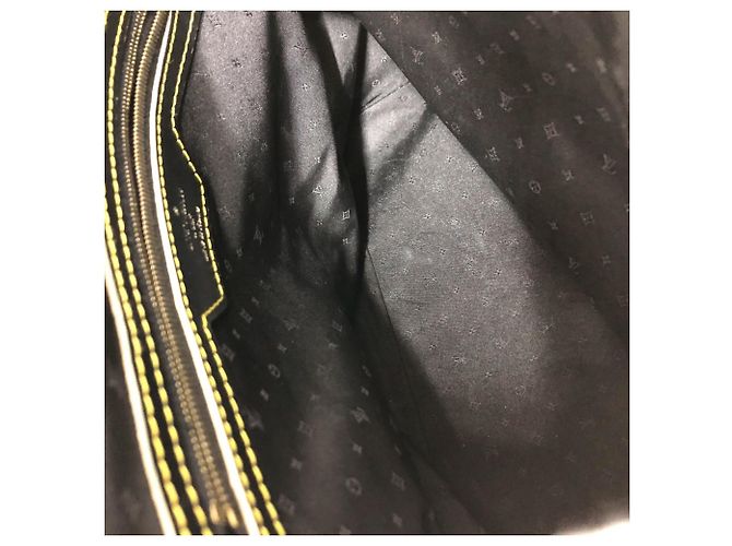 Borsa Tote Louis Vuitton Suhali Lockit PM Nero - vista 10