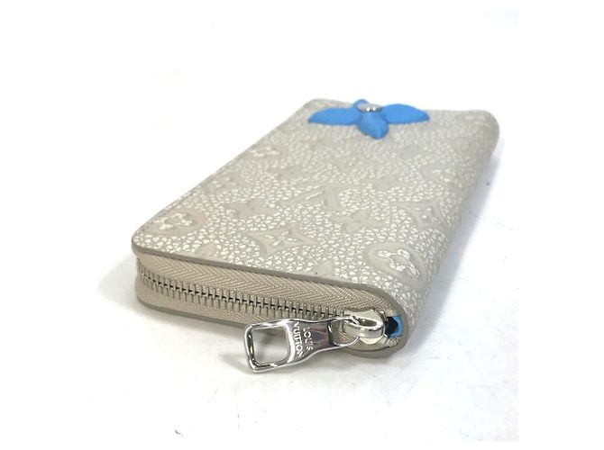 Louis Vuitton Taurillon Leather Long Wallet White - view 4