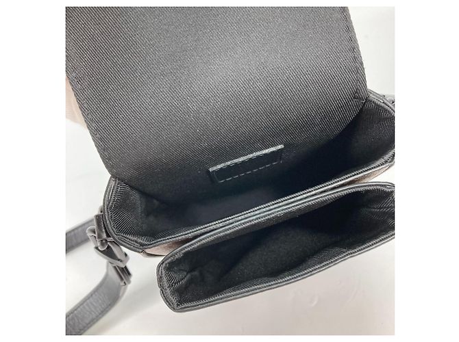 Pochette verticale indossabile S-Lock Monogram Louis Vuitton Marrone - vista 13