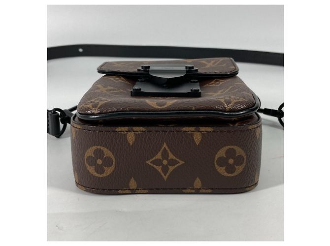 Pochette verticale indossabile S-Lock Monogram Louis Vuitton Marrone - vista 4