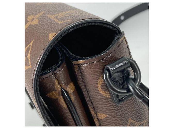 Pochette verticale indossabile S-Lock Monogram Louis Vuitton Marrone - vista 7