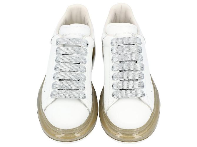 Sneaker Oversized 'Larry' da donna Alexander McQueen in bianco - vista 4