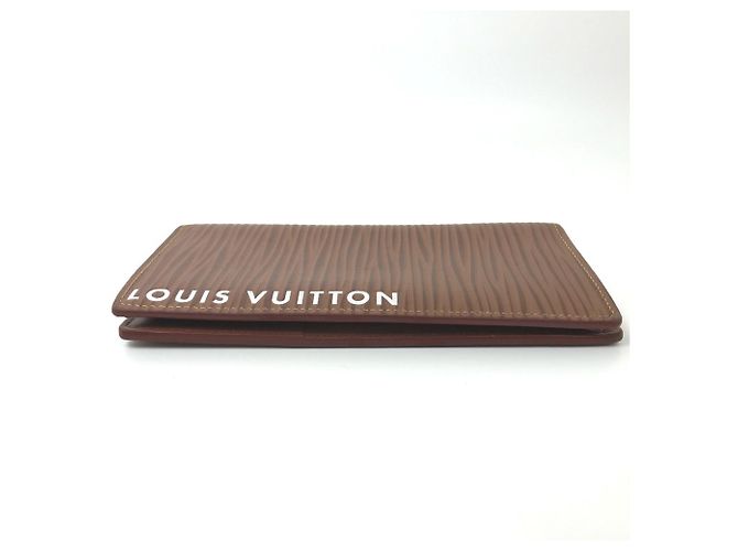Cartera Larga Brazza NM Epi Louis Vuitton Castaño - vista 4