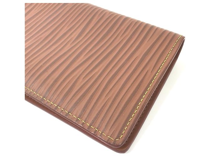 Cartera Larga Brazza NM Epi Louis Vuitton Castaño - vista 6