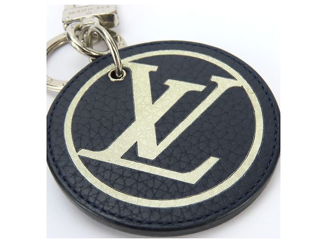 Portachiavi Louis Vuitton MP2082 Bianco Blu navy - vista 3