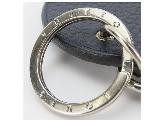Portachiavi Louis Vuitton MP2082 Bianco Blu navy - vista 6