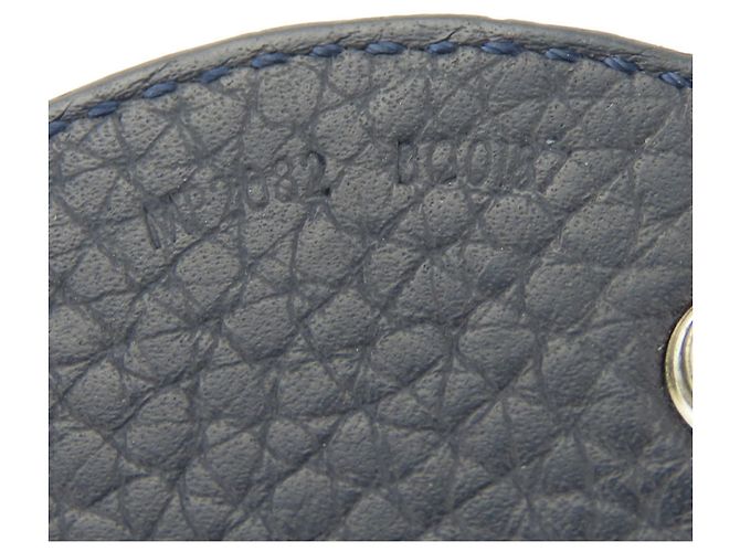 Portachiavi Louis Vuitton MP2082 Bianco Blu navy - vista 8