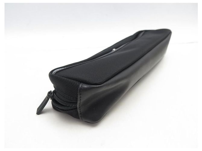 NUEVO ESTUCHE MONTBLANC NIGHTFLIGHT CON ACABADO DE CUERO EN NYLON Y MALLA - vista 4