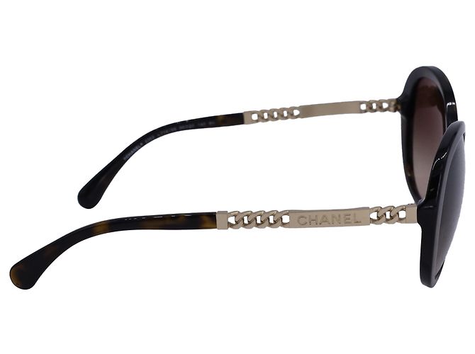 Timeless Gafas de sol redondas de tortuga Chanel en acetato marrón Castaño Roja - vista 3