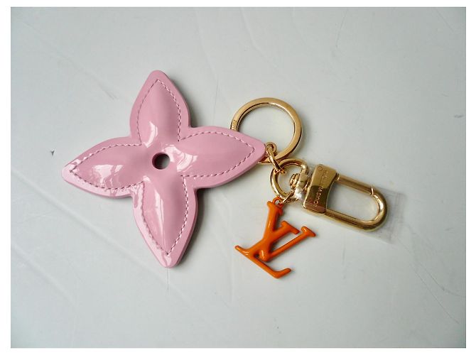 Louis Vuitton LV Pop Flower M01963 keychain and bag charm - view 4