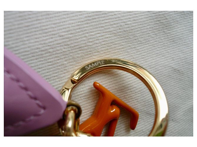 Louis Vuitton LV Pop Flower M01963 keychain and bag charm - view 5