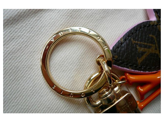 Louis Vuitton LV Pop Flower M01963 keychain and bag charm - view 6