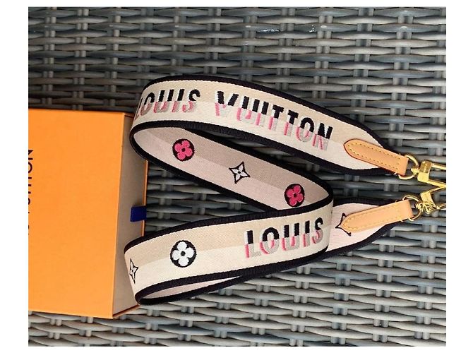 Louis Vuitton Correa Diana Beige - vista 3