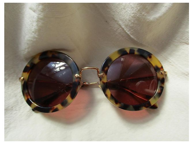 Miu Miu Gafas de sol de gran tamaño, efecto carey. Estampado de leopardo - vista 3