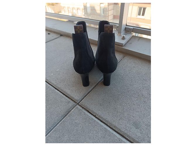 Stivaletti Louis Vuitton in pelle nera 36.5 Nero - vista 11