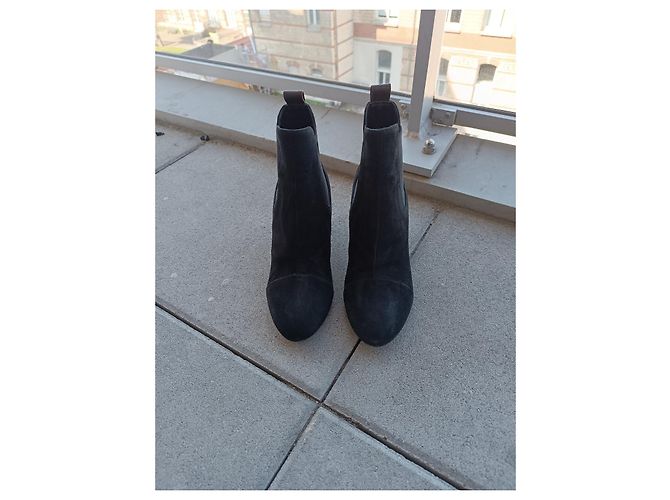 Stivaletti Louis Vuitton in pelle nera 36.5 Nero - vista 5