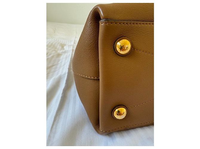 Bolsa Louis Vuitton de couro camel Camelo - vista 5