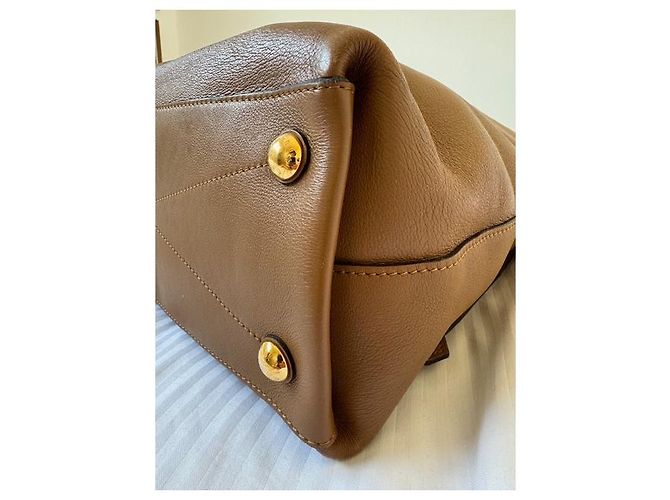 Bolsa Louis Vuitton de couro camel Camelo - vista 6