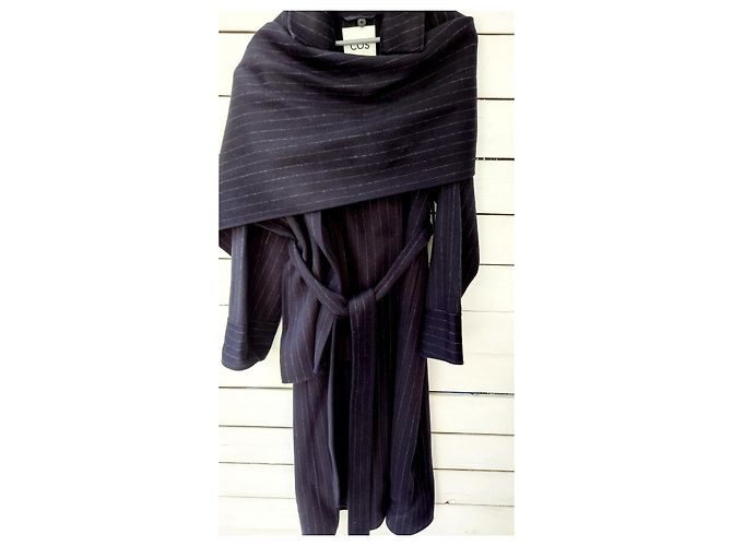 Cos Sciarpa oversized con fini righe - vista 2