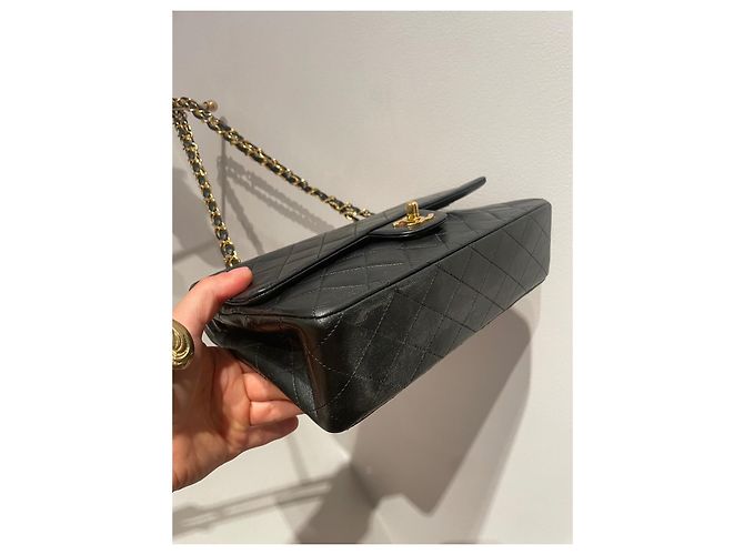 Timeless Chanel Vintage senza tempo Nero - vista 3