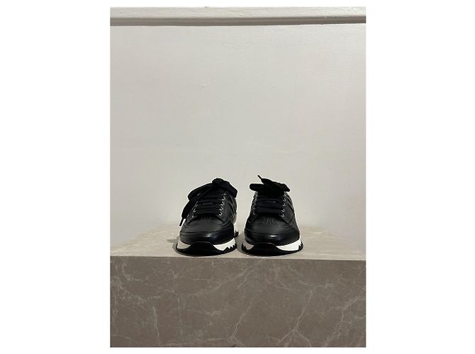 Hermès Tênis HERMES T.EU 36 Couro Preto - vista 3
