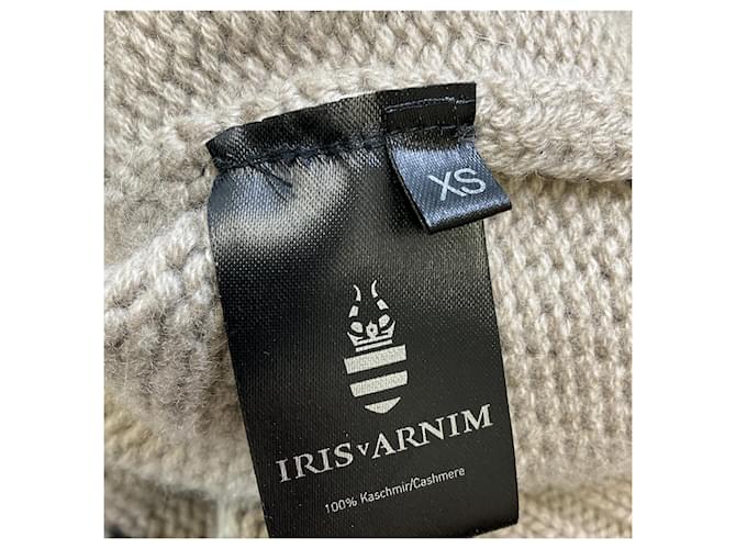 Beige / blauer Cashmere-Pullover von Iris Von Arnim - Ansicht 5