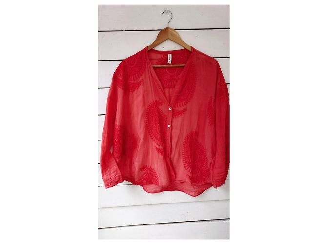 Autre Marque Tensione in camicia rossa con ricamo Rosso - vista 2