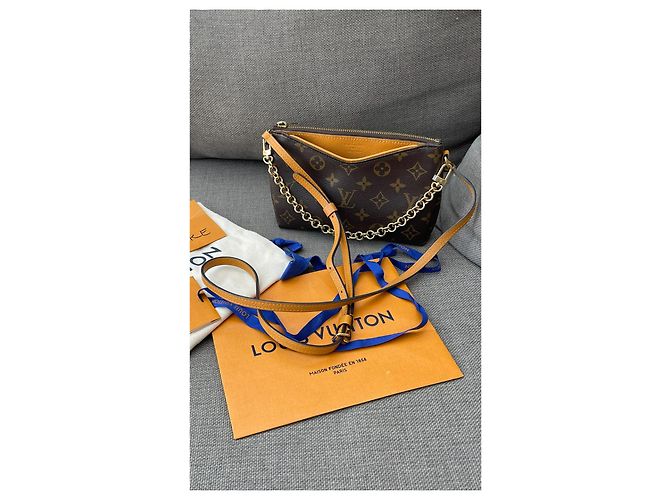 Louis Vuitton Pallas Borsa a mano monogramma marrone - vista 6