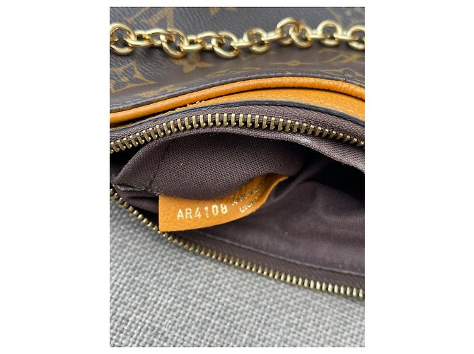 Louis Vuitton Pallas Borsa a mano monogramma marrone - vista 7