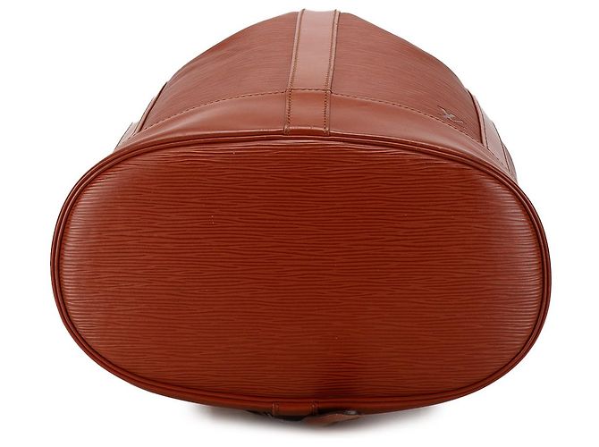 Louis Vuitton Marrone Epi Randonnee PM - vista 4
