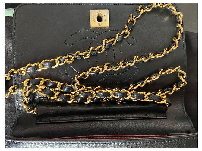 Chanel Mademoiselle Mini Borsa Nera in Pelle Nero - vista 13
