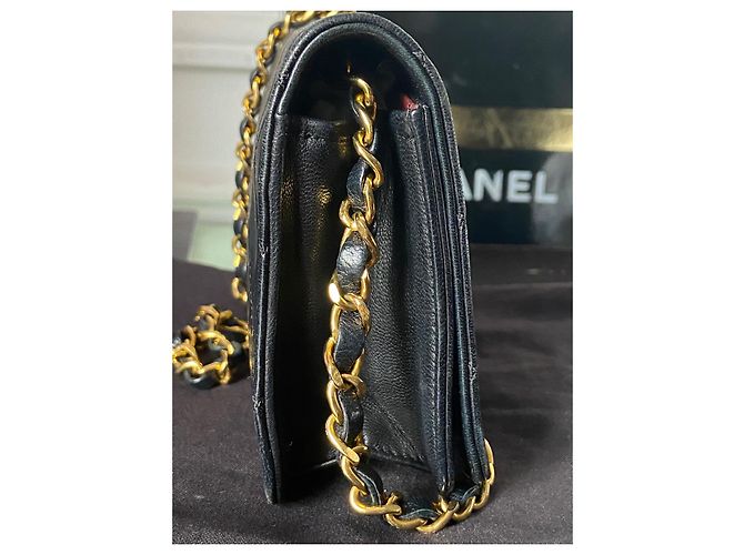 Chanel Mademoiselle Mini Borsa Nera in Pelle Nero - vista 6