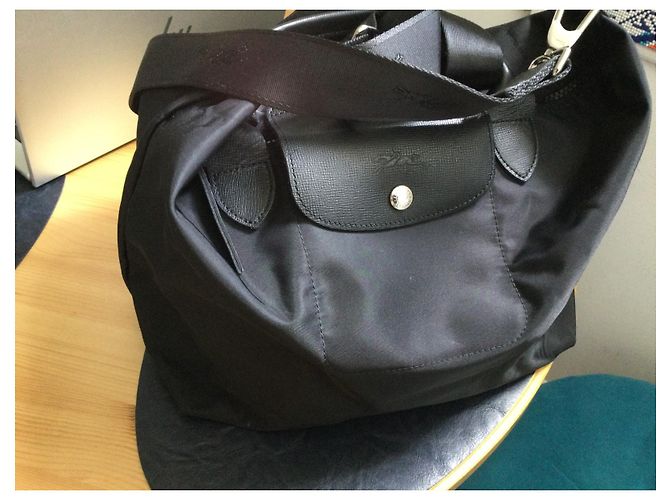 Longchamp Le Pliage M Borsa a mano in nylon nero - vista 3