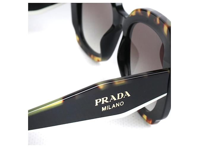 PRADA - Occhiali da sole Prada in plastica nera Nero - vista 3