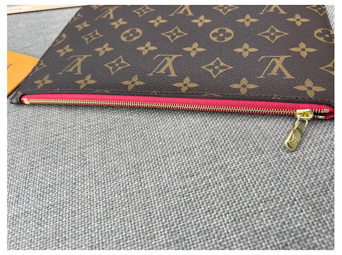 Louis Vuitton Neverfull Castaño - vista 11