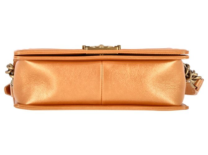 Bolsa Boy Flap Medium Matelassê Chanel em Couro de Cordeiro Marrom Vermelho - vista 4