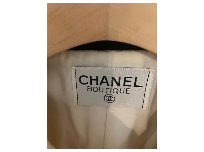 Cambon CHANEL VINTAGE CC LOGO BUTTON BLAZER JACKET FR40 White - view 4