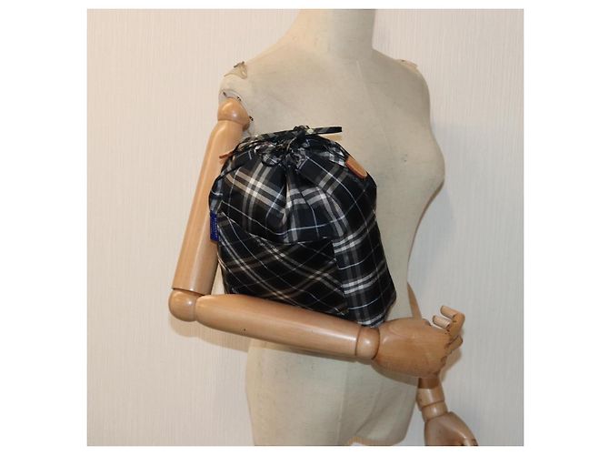 Burberry Nova Check Blue Label Zugbeutel aus Nylon in Marineblau, authentisch ti1925 - Ansicht 17
