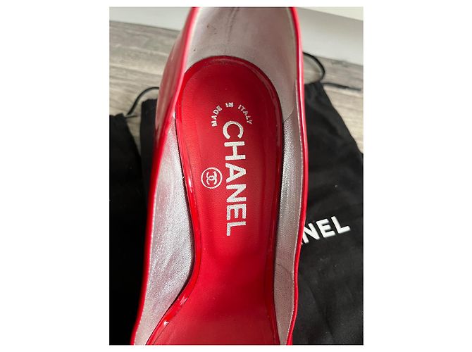 Chanel Pumps aus Lackleder in Rot Größe 36 - Ansicht 7
