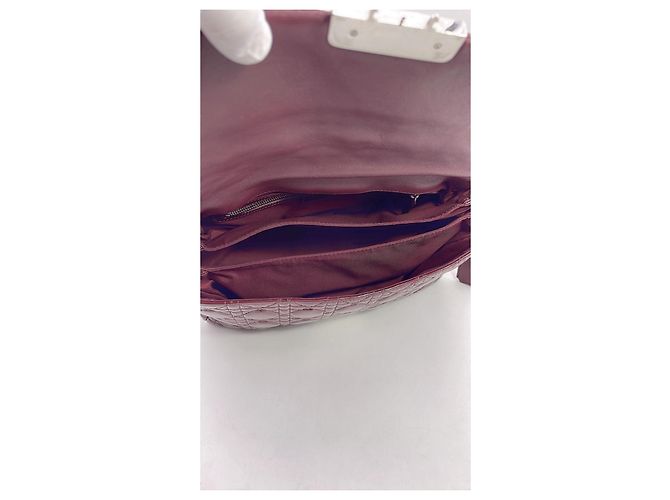 New Look Dior Nova bolsa de aba Lock em verniz vermelho médio com quilt cannage - vista 8