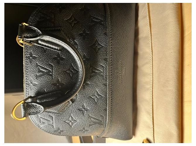 Louis Vuitton Neo Alma BB Borsa nera in pelle Nero - vista 4