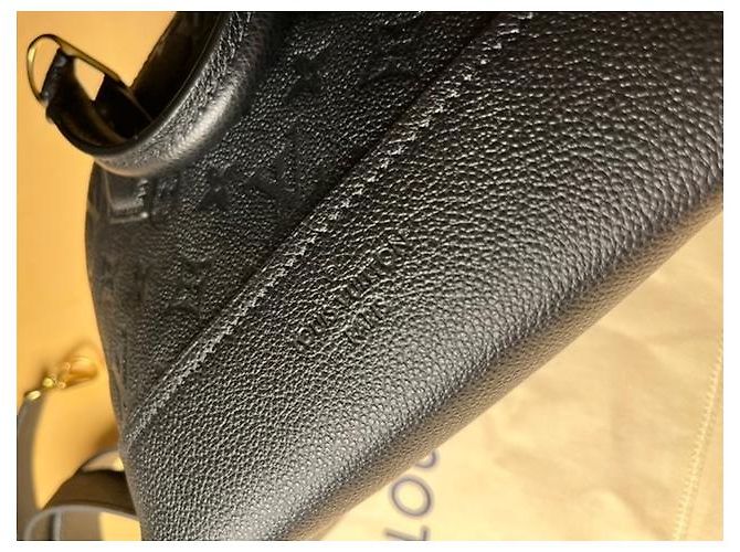 Louis Vuitton Neo Alma BB Borsa nera in pelle Nero - vista 7