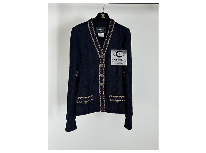 Chanel Ikonische schwarze Tweedjacke aus Paris / Shanghai - Ansicht 2