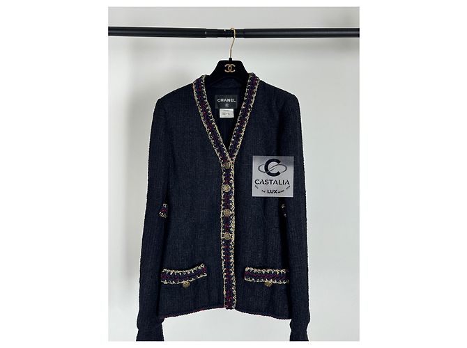 Chanel Ikonische schwarze Tweedjacke aus Paris / Shanghai - Ansicht 3