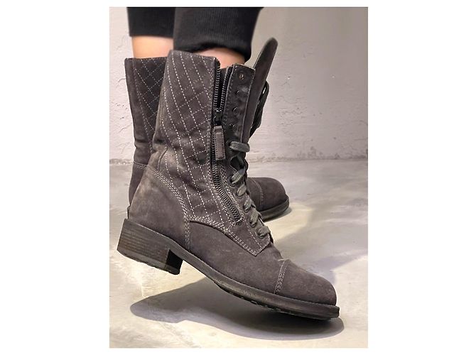 Chanel Combat CC Logo Schnürstiefel Grau Anthrazitgrau - Ansicht 6