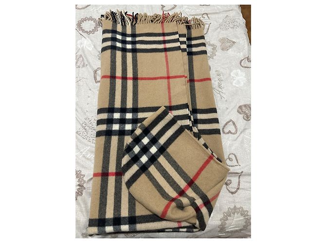 Abrigo Burberry de cachemira beige - vista 11